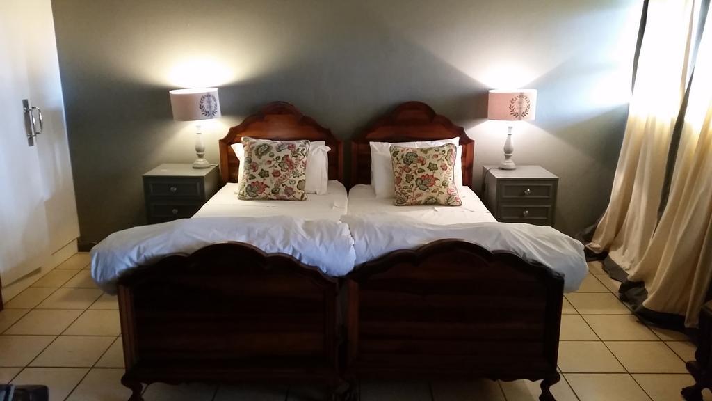 Simondium'S Country Lodge Δωμάτιο φωτογραφία